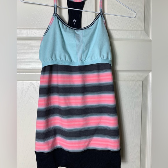 Ivivva by Lululemon | Girls Double Dutch Tank - 12 - Picture 3 of 5